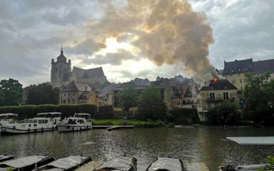 Dole (39) : La foudre s’abat au centre-ville, une maison prend feu